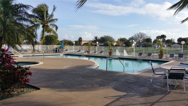 2361 NW 33rd St 604, Oakland Park, FL 33309