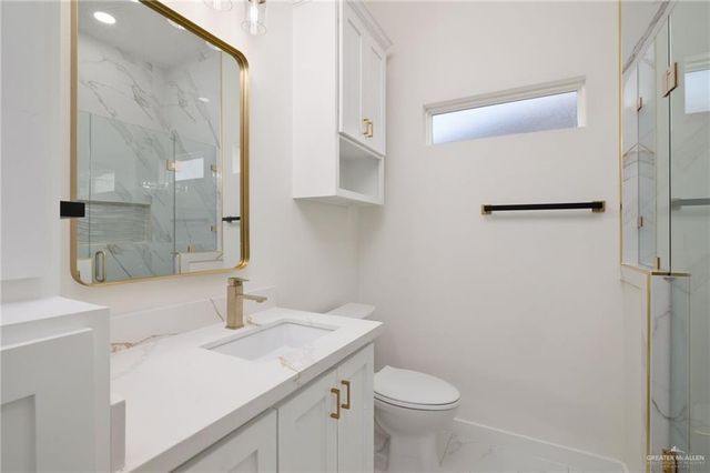 5905 N Rayo Del Sol Street, Edinburg, TX 78542