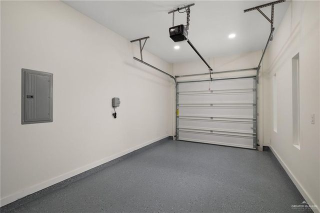 5905 N Rayo Del Sol Street, Edinburg, TX 78542