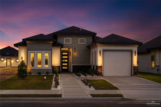 5905 N Rayo Del Sol Street, Edinburg, TX 78542