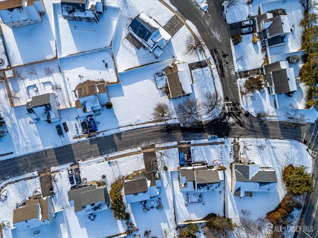 83 Sagamore Avenue, Edison, NJ 08820