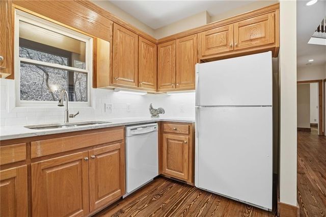 35 Red Oak Point, Big Canoe, GA 30143