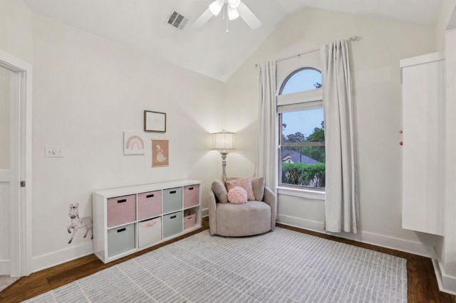 120 Pukoo DR, Bastrop, TX 78602