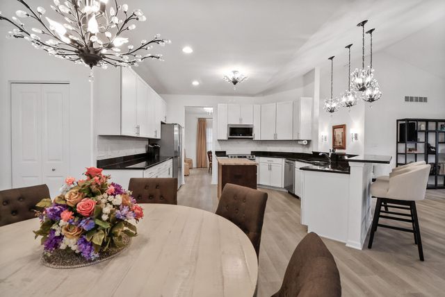 13085 Taft Street, Crown Point, IN 46307