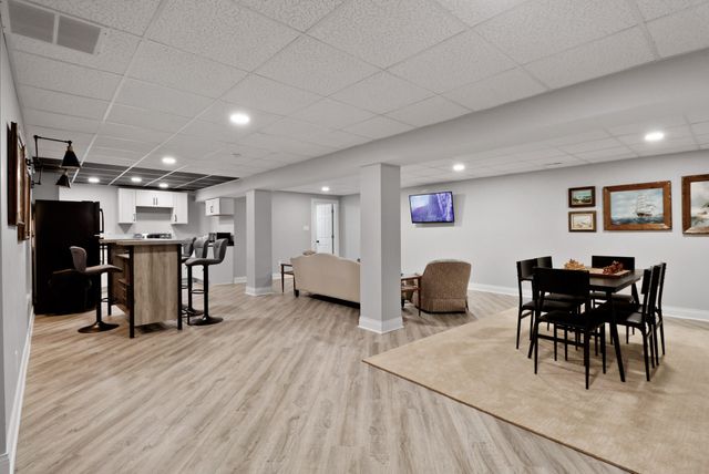 13085 Taft Street, Crown Point, IN 46307