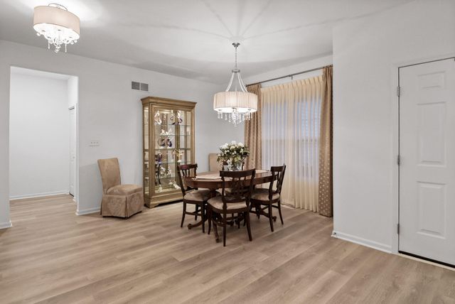 13085 Taft Street, Crown Point, IN 46307