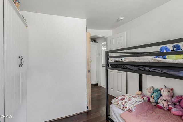 435 S Palm Avenue, Santa Paula, CA 93060