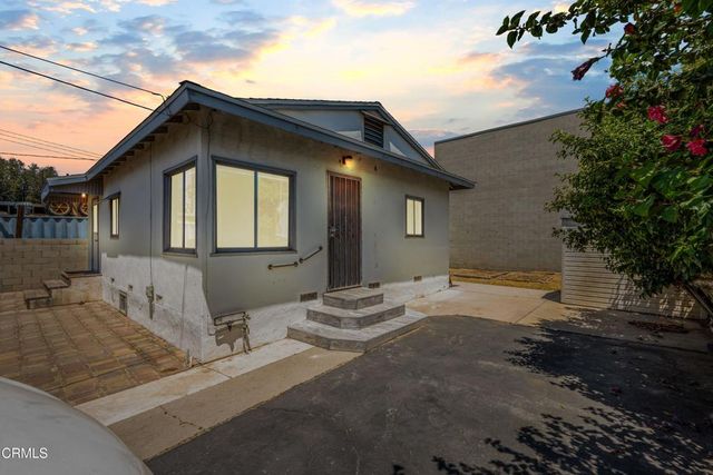 435 S Palm Avenue, Santa Paula, CA 93060
