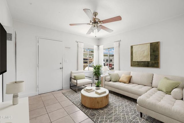 435 S Palm Avenue, Santa Paula, CA 93060