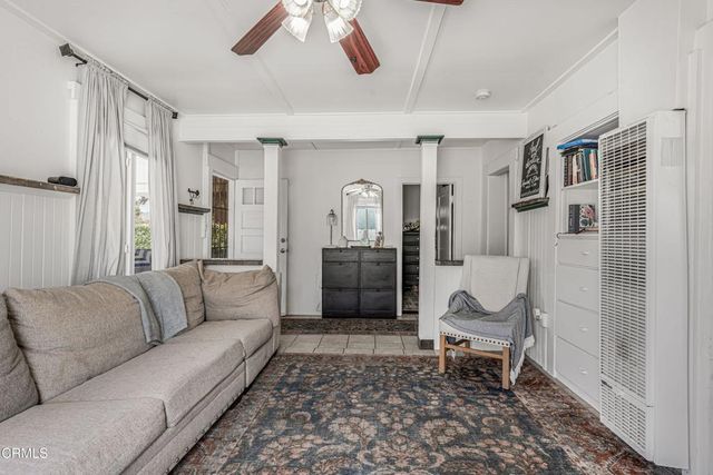 435 S Palm Avenue, Santa Paula, CA 93060