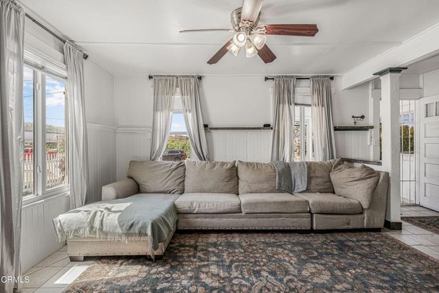435 S Palm Avenue, Santa Paula, CA 93060