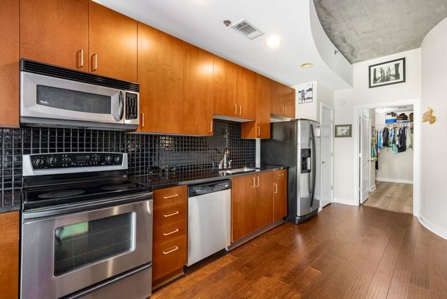 250 Pharr NE Road 504, Atlanta, GA 30305