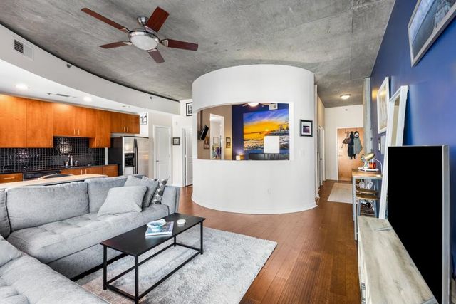 250 Pharr NE Road 504, Atlanta, GA 30305