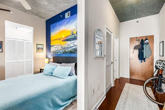 250 Pharr NE Road 504, Atlanta, GA 30305