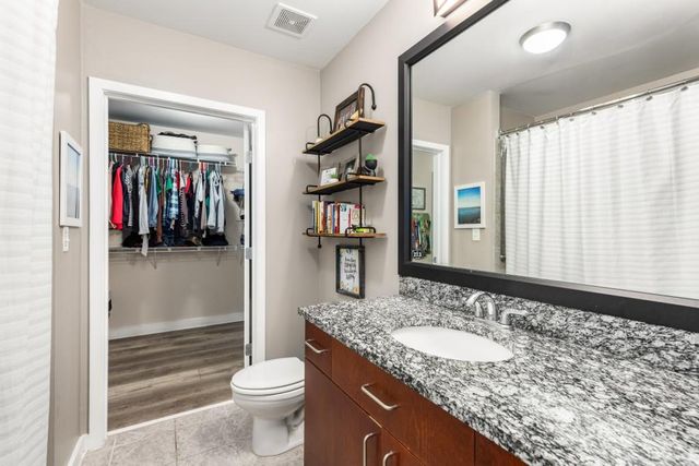 250 Pharr NE Road 504, Atlanta, GA 30305