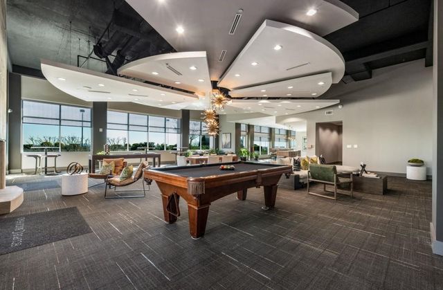 250 Pharr NE Road 504, Atlanta, GA 30305