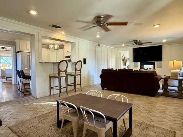 3001 32nd Street, Lubbock, TX 79410