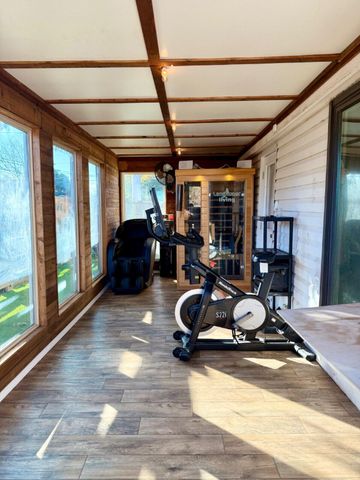 3001 32nd Street, Lubbock, TX 79410