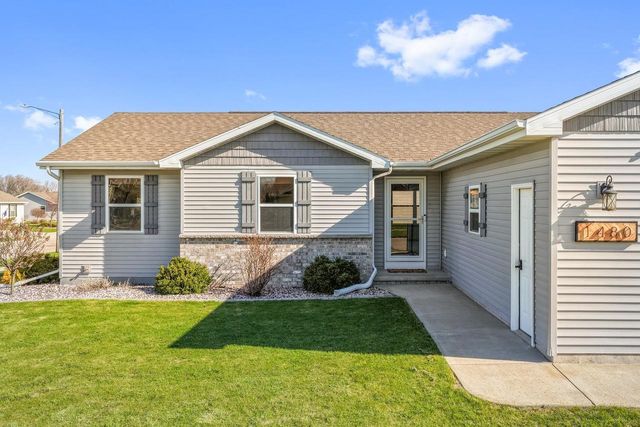 1480 MARIE DRIVE, Kaukauna, WI 54130