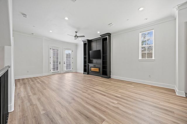 3200 Ross Avenue 22, Dallas, TX 75204