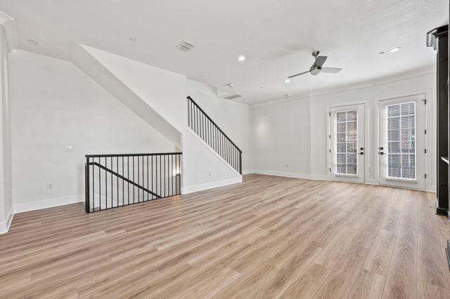 3200 Ross Avenue 22, Dallas, TX 75204