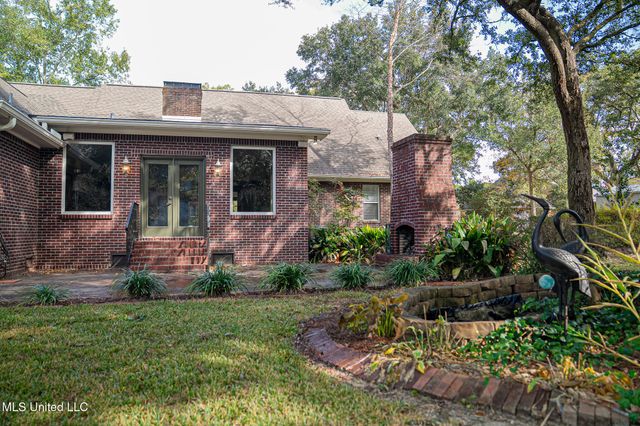 14188 Longwood Circle, D'iberville, MS 39540