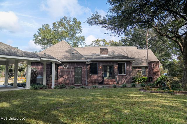 14188 Longwood Circle, D'iberville, MS 39540