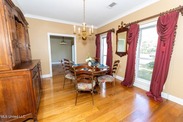 14188 Longwood Circle, D'iberville, MS 39540