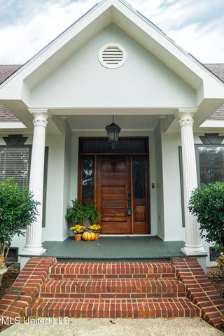 14188 Longwood Circle, D'iberville, MS 39540