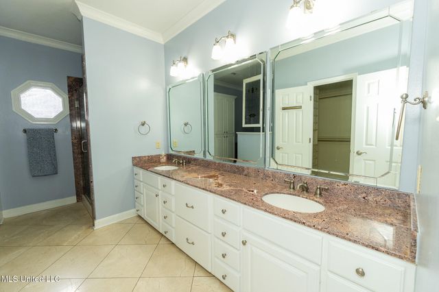 14188 Longwood Circle, D'iberville, MS 39540