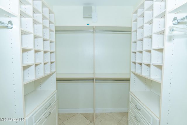 14188 Longwood Circle, D'iberville, MS 39540