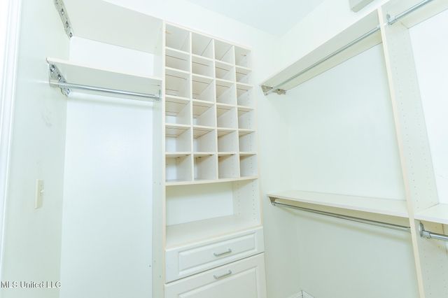 14188 Longwood Circle, D'iberville, MS 39540