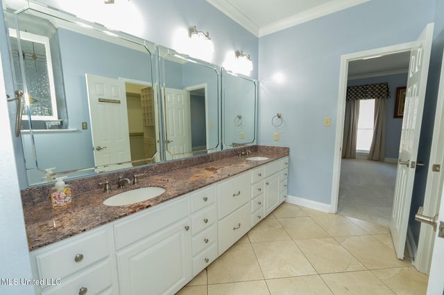 14188 Longwood Circle, D'iberville, MS 39540