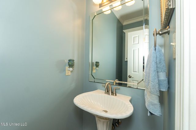 14188 Longwood Circle, D'iberville, MS 39540