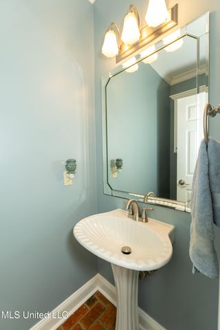 14188 Longwood Circle, D'iberville, MS 39540