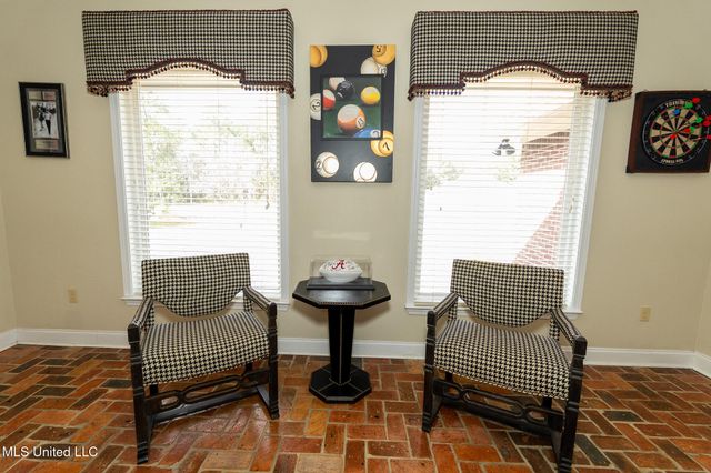 14188 Longwood Circle, D'iberville, MS 39540