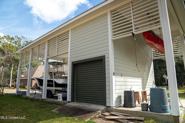 14188 Longwood Circle, D'iberville, MS 39540