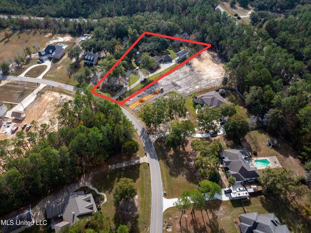 14188 Longwood Circle, D'iberville, MS 39540