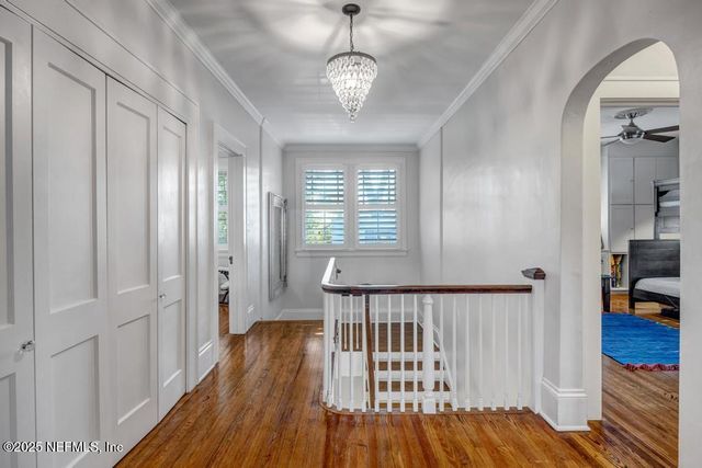 1880 EDGEWOOD Avenue S, Jacksonville, FL 32205