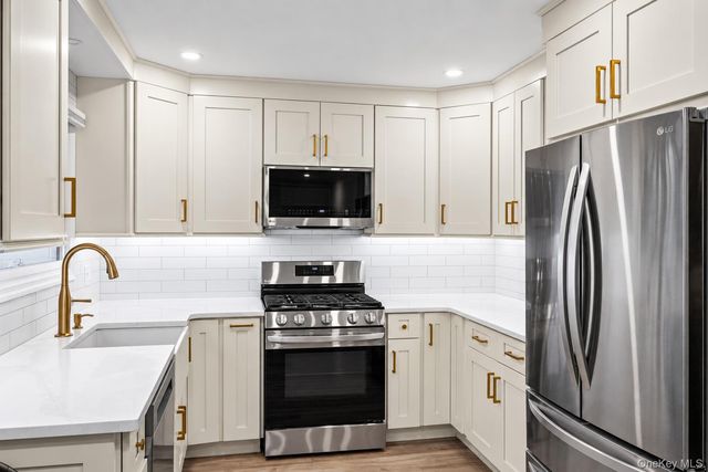 492 Connetquot Avenue, Islip Terrace, NY 11752