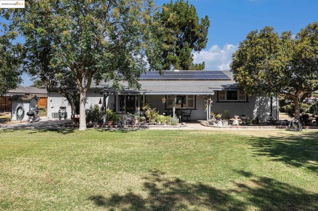 81 Yula Way, Oakley, CA 94561