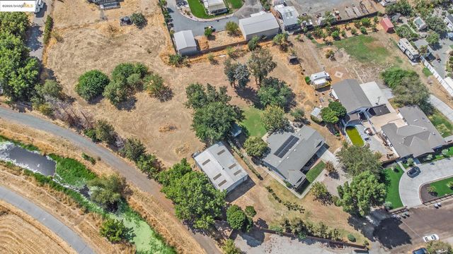 81 Yula Way, Oakley, CA 94561