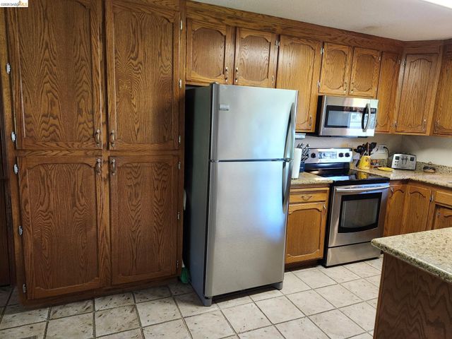 81 Yula Way, Oakley, CA 94561