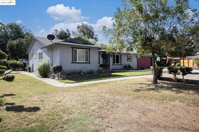 81 Yula Way, Oakley, CA 94561