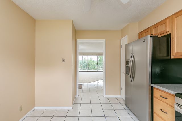3721 35TH Street 4, Moline, IL 61265