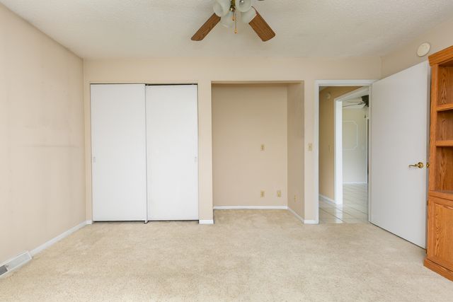3721 35TH Street 4, Moline, IL 61265