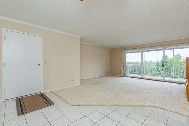 3721 35TH Street 4, Moline, IL 61265