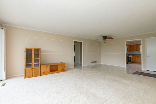 3721 35TH Street 4, Moline, IL 61265