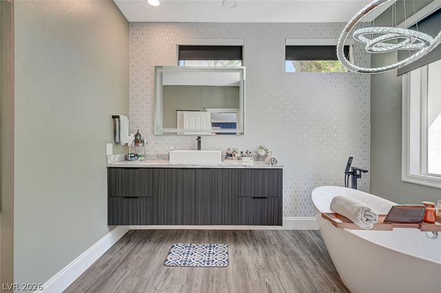 9005 Robinson Ridge Drive, Las Vegas, NV 89117