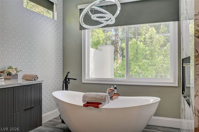 9005 Robinson Ridge Drive, Las Vegas, NV 89117